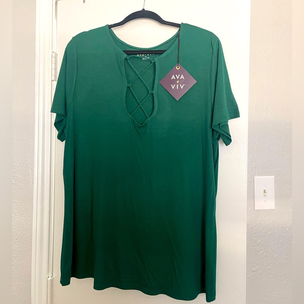 Green criss cross chest ribbed Tshirt